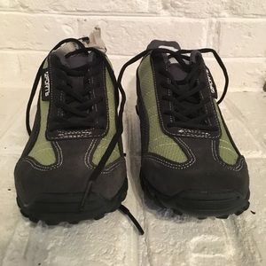 Never worn Forte cycling shoes